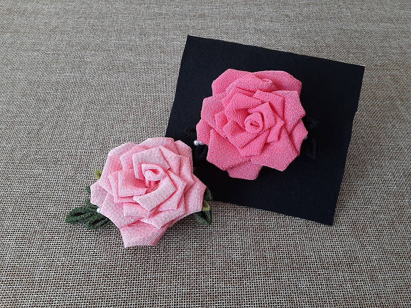 ピンクコサージュ ピンクコサージュ